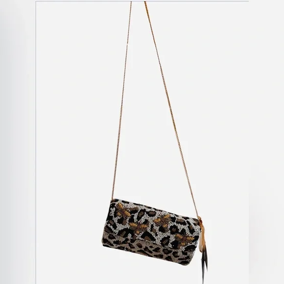 Viral Beaded Leopard Detail With Bee’s Embellishment Chain Crossbody Bag NWT - Picture 11 of 11